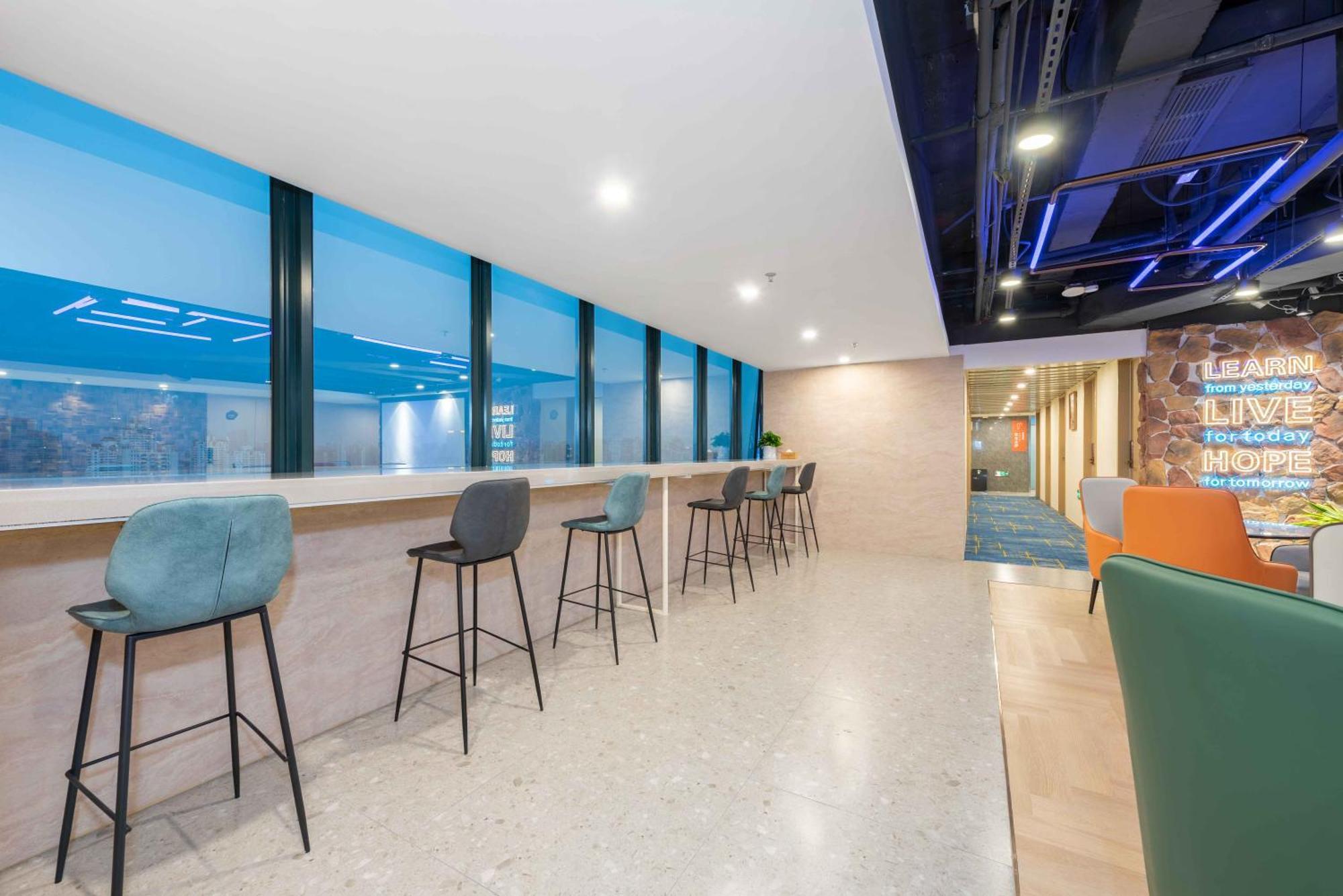 Lemon Hotel - Metro Line 1 Line 7 Changshu Road 200 Meters Shanghai Bagian luar foto